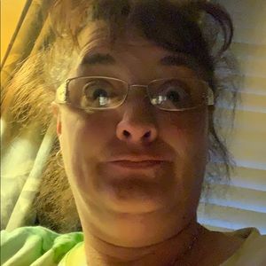 Meet your Posher, Carol